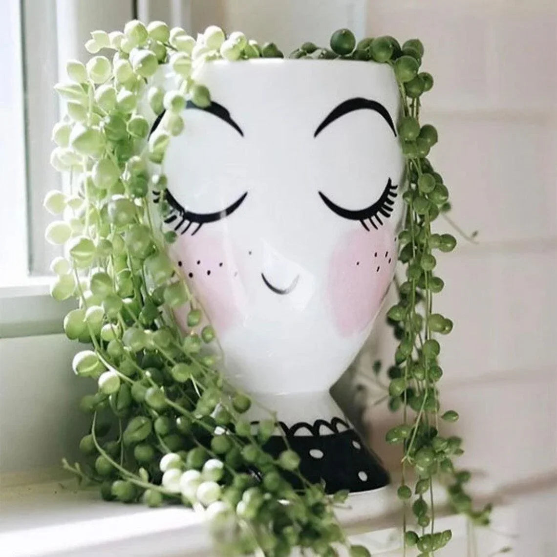 eyelash plant pot Eyelash planter – Decor Things