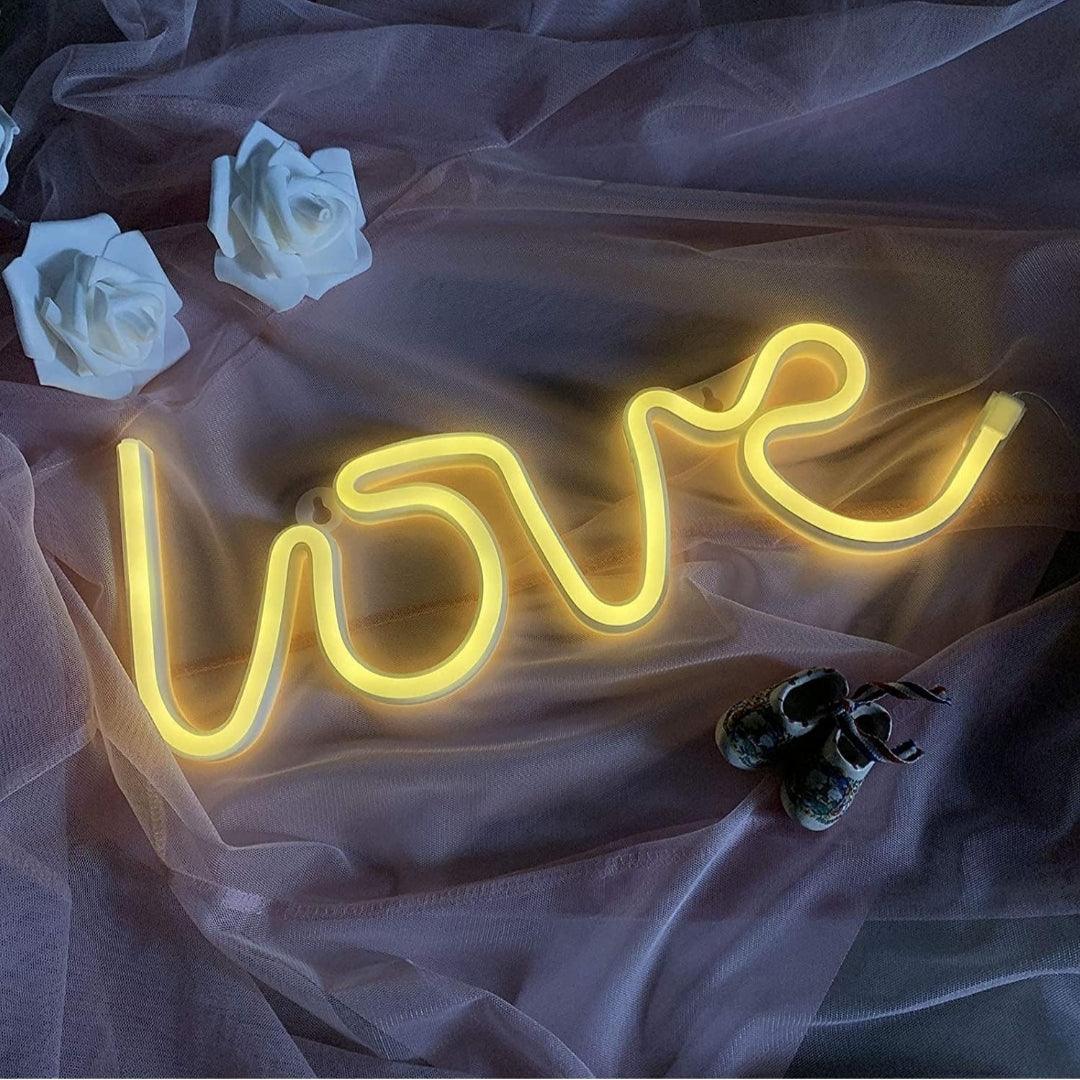 Love led light (warm) - Decor Things