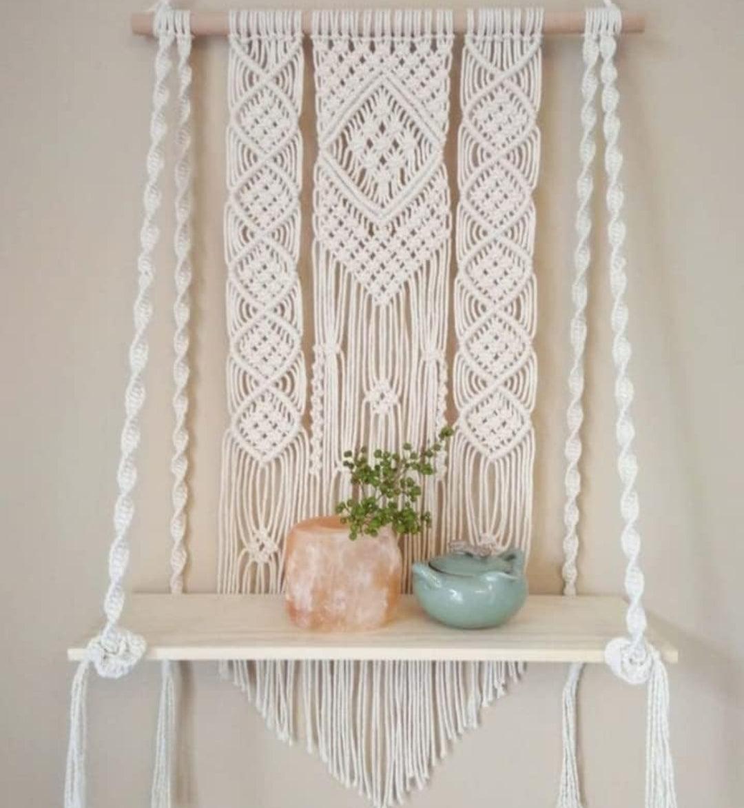 Macrame floral shelf - Decor Things