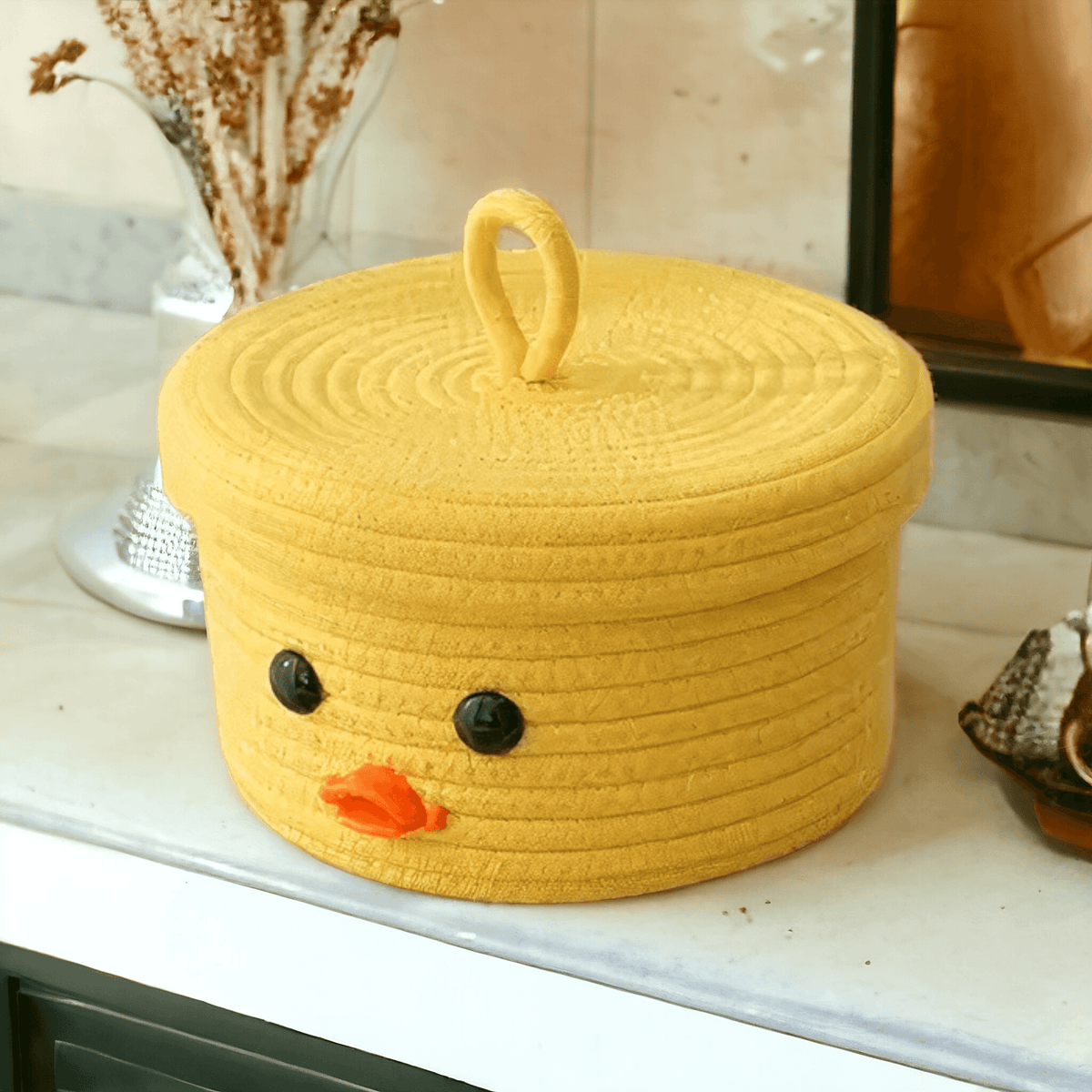 Tweety Basket - Decor Things